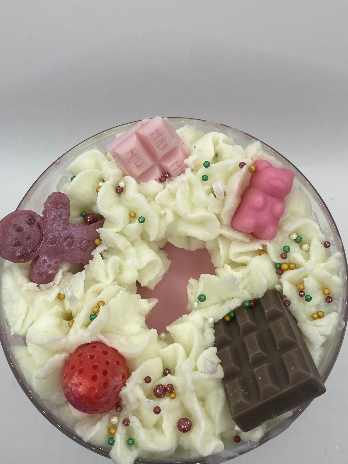 Christmas vanilla scented frosted with candy toppings soy wax candle