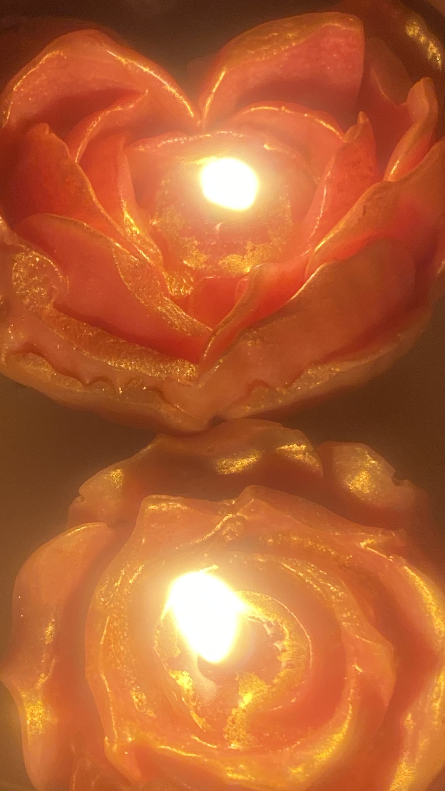 Handcrafted Rose mini candle – Pink & Gold Shimmer