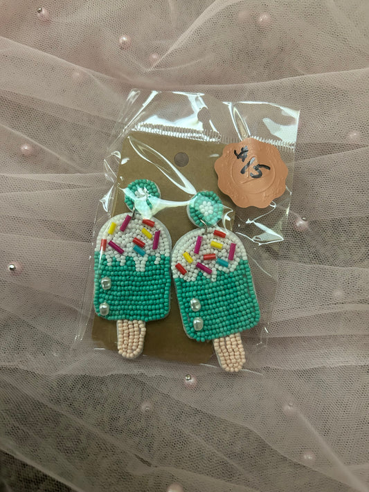 Dessert earrings