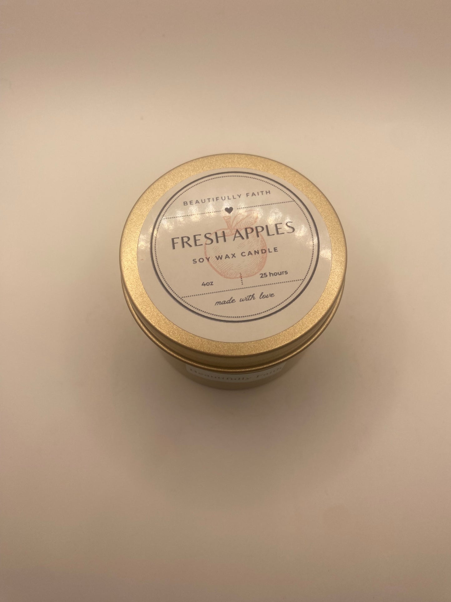 Fresh Apples 4oz Strong scented candle SOY WAX