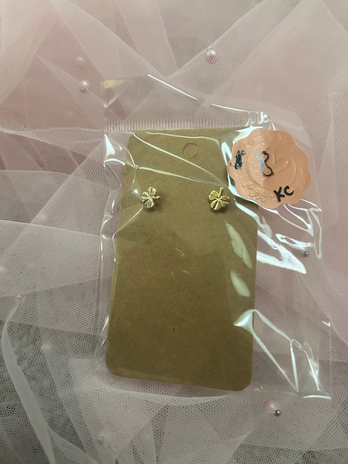 Stud Lucky Clover earrings