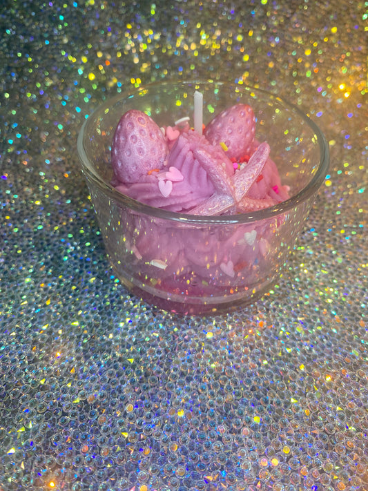 Strawberry Beach Cupcake Candle